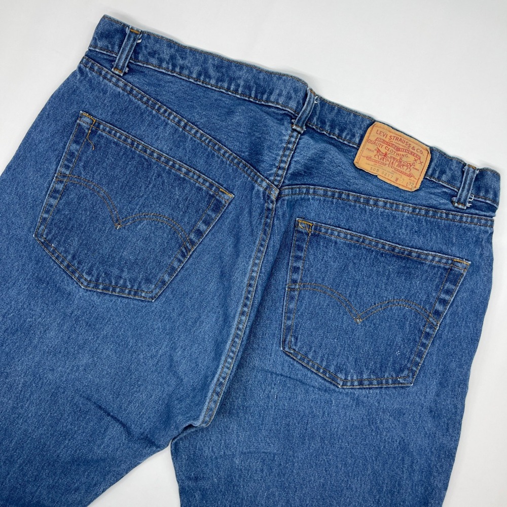 Levi's 505 Vintage 80s Straight Leg Jeans Men's 42x32 Made in USA Red Tab Denim